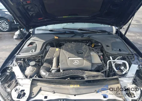 2018 Mercedes-Benz E 300 4Matic из США, поврежденный, VIN WDDZF4KB9JA362051